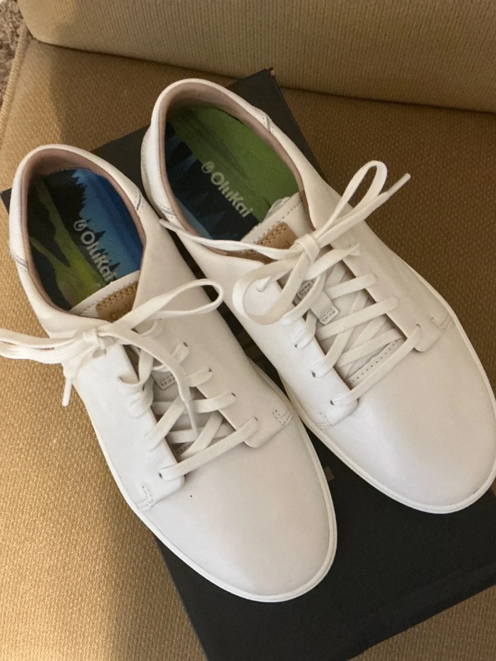 Olukai Wailea - White, size 8